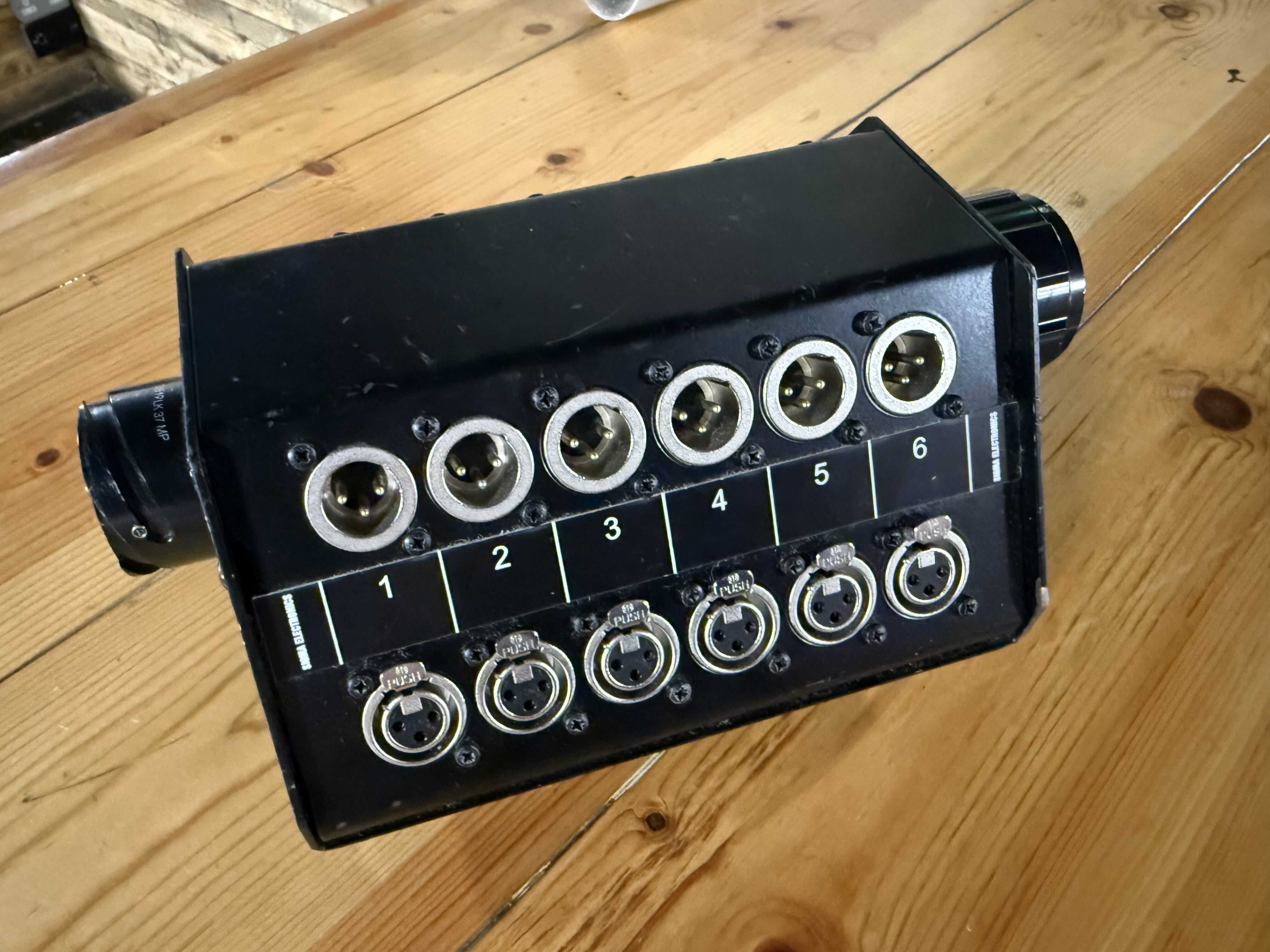 12 Way Stage Box with LK Connector Out and Feedthrough Connectors